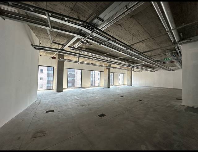 313M² OFFICE TO LET IN SANDOWN